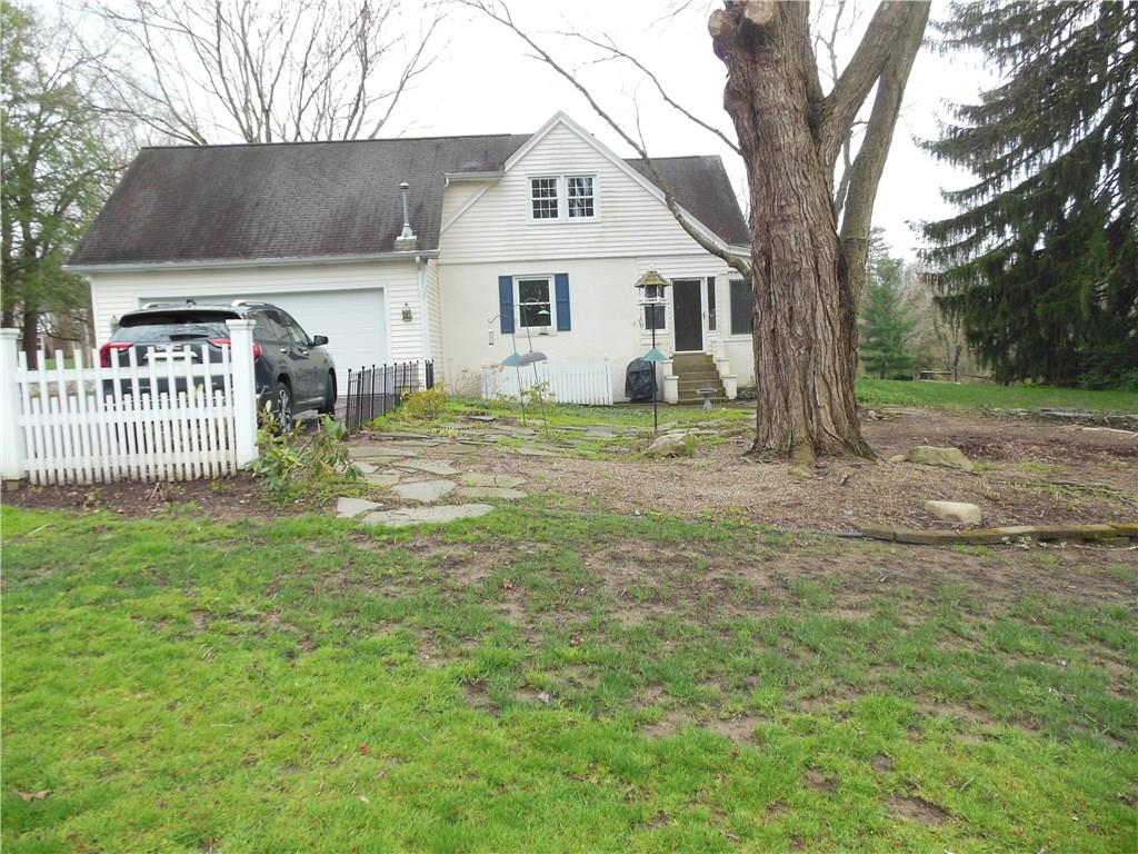 108 Ludwig Road New Castle, PA 16105 - Photo 4 of 20 Exterior back