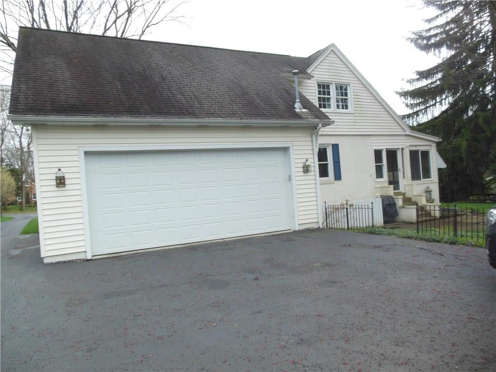 108 Ludwig Road New Castle, PA 16105 - Photo 5 of 20 Exterior back