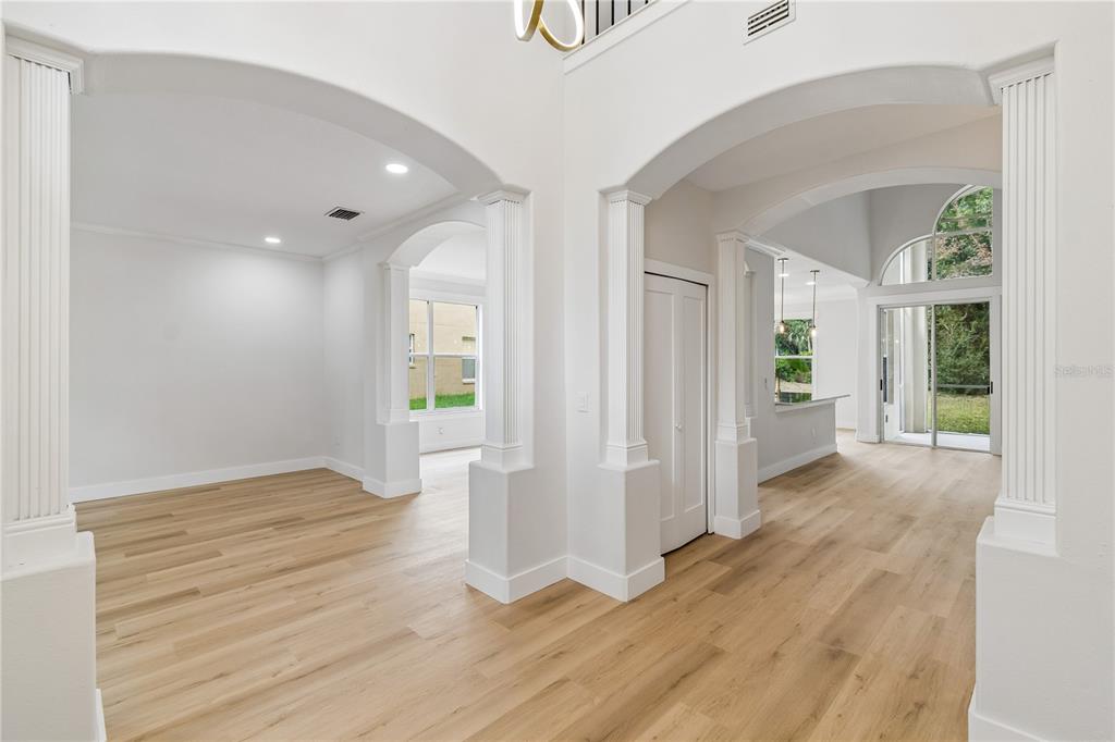 16936 Falconridge Road Lithia, FL 33547 - Photo 6 of 87