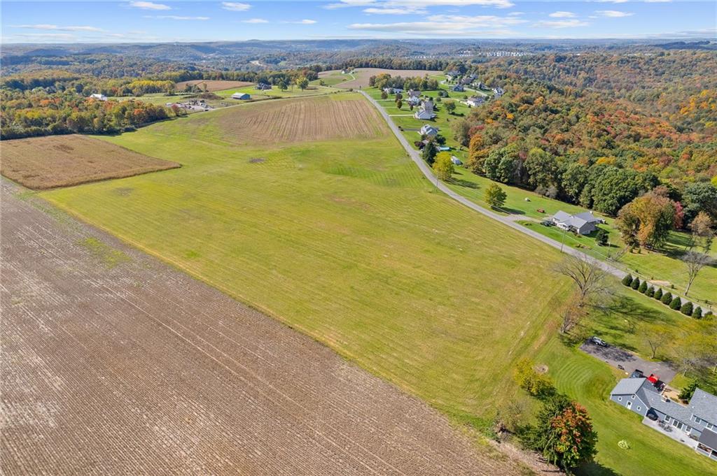 101 Bluestone Court Harmony, PA 16037 - Photo 4 of 7