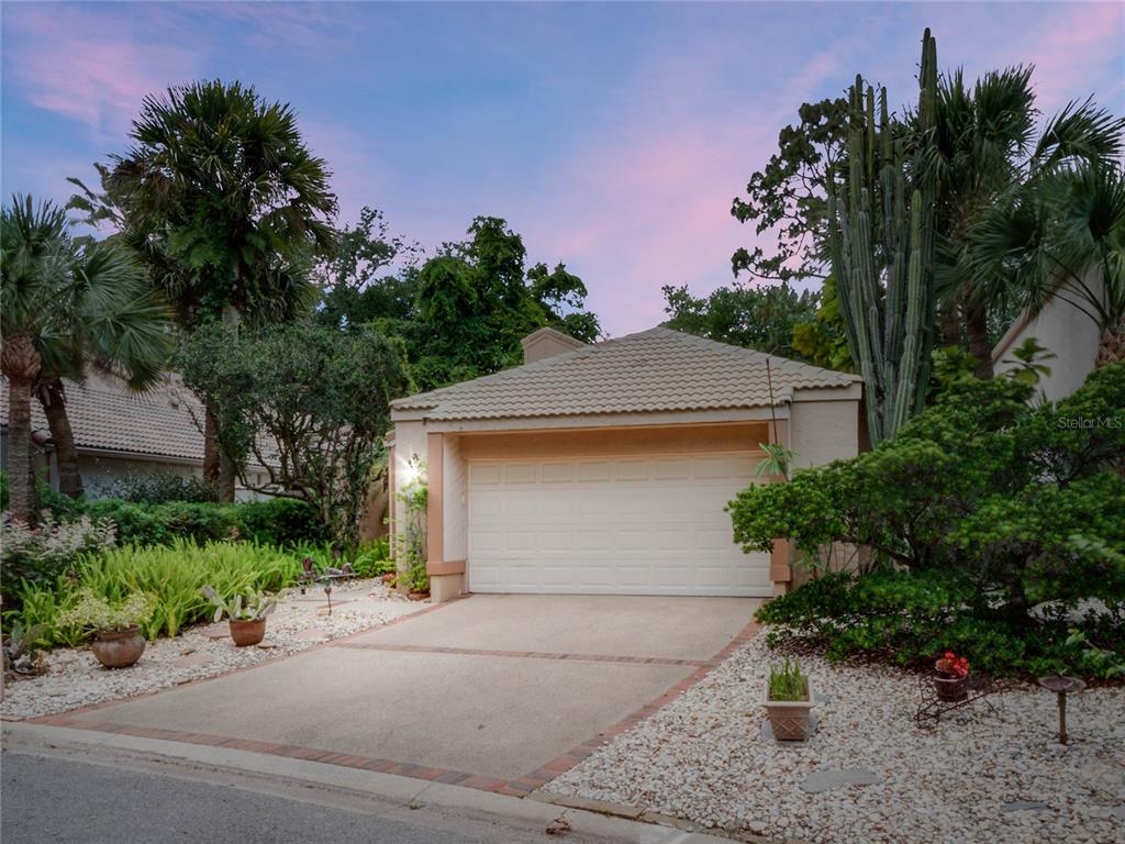 260 Springside Road Longwood, FL 32779 - Photo 1 of 1 Twilight