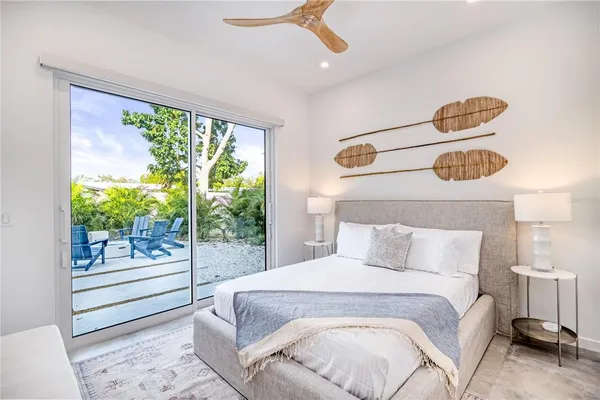 $25,000 | 2585 Clematis Street, Sarasota, FL 34239