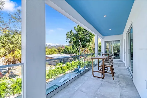 $25,000 | 2585 Clematis Street, Sarasota, FL 34239