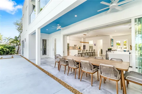 $25,000 | 2585 Clematis Street, Sarasota, FL 34239