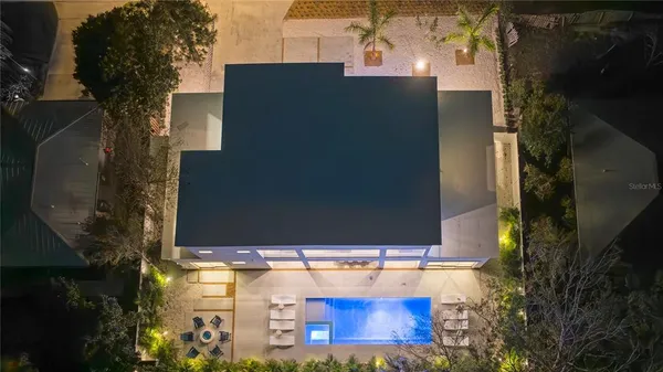 $25,000 | 2585 Clematis Street, Sarasota, FL 34239