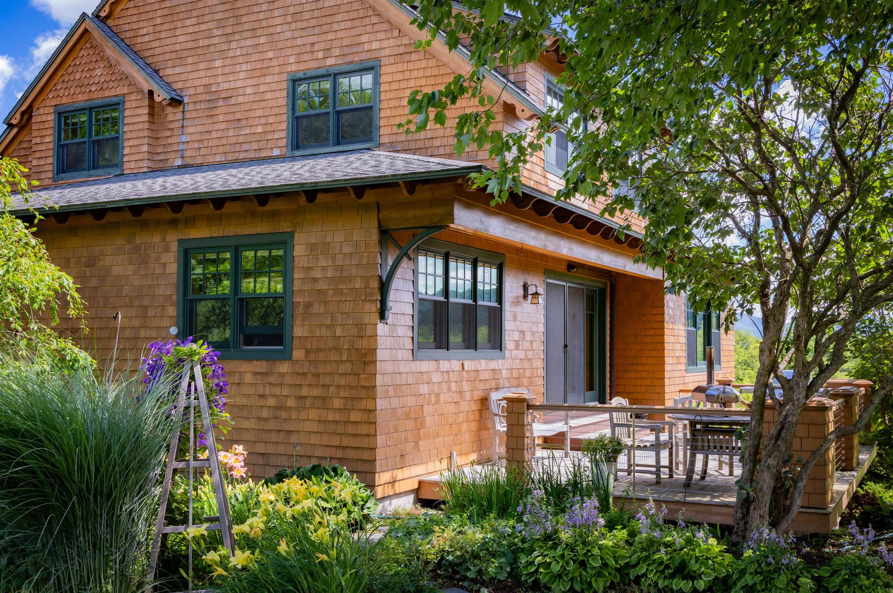 947 Oak Hill Road Williston, VT 05495 - Photo 8 of 55