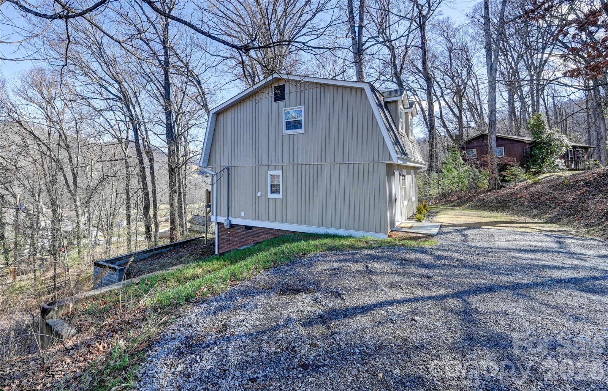 241 Sherrill Lane Canton, NC 28716 - Photo 9 of 39 a front view of house with yard and trees
