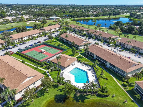 $353,000 | 901 Pinecrest Circle, Unit C, Jupiter, FL 33458