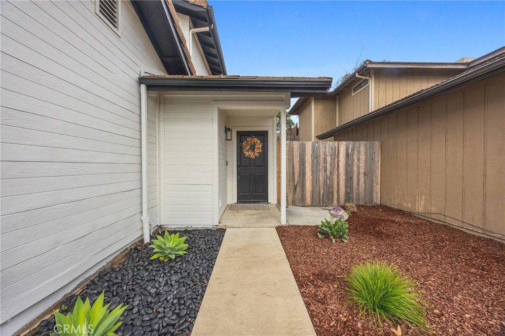 1955 Capistrano Court Grover Beach, CA 93433 - Photo 3 of 58