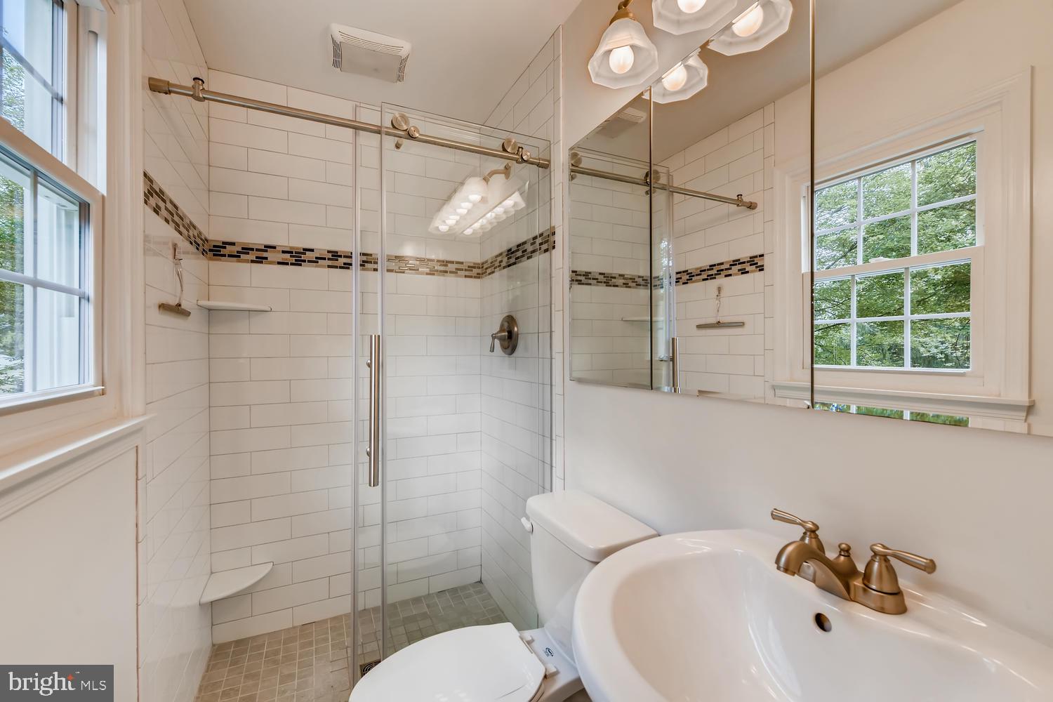 2427 Houcks Mill Road Monkton, MD 21111 - Photo 19 of 35 Master Bathroom