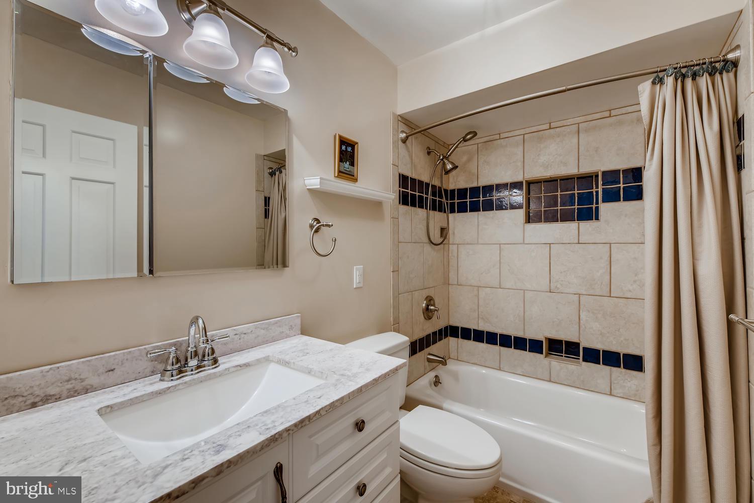 2427 Houcks Mill Road Monkton, MD 21111 - Photo 23 of 35 Hall Bathroom