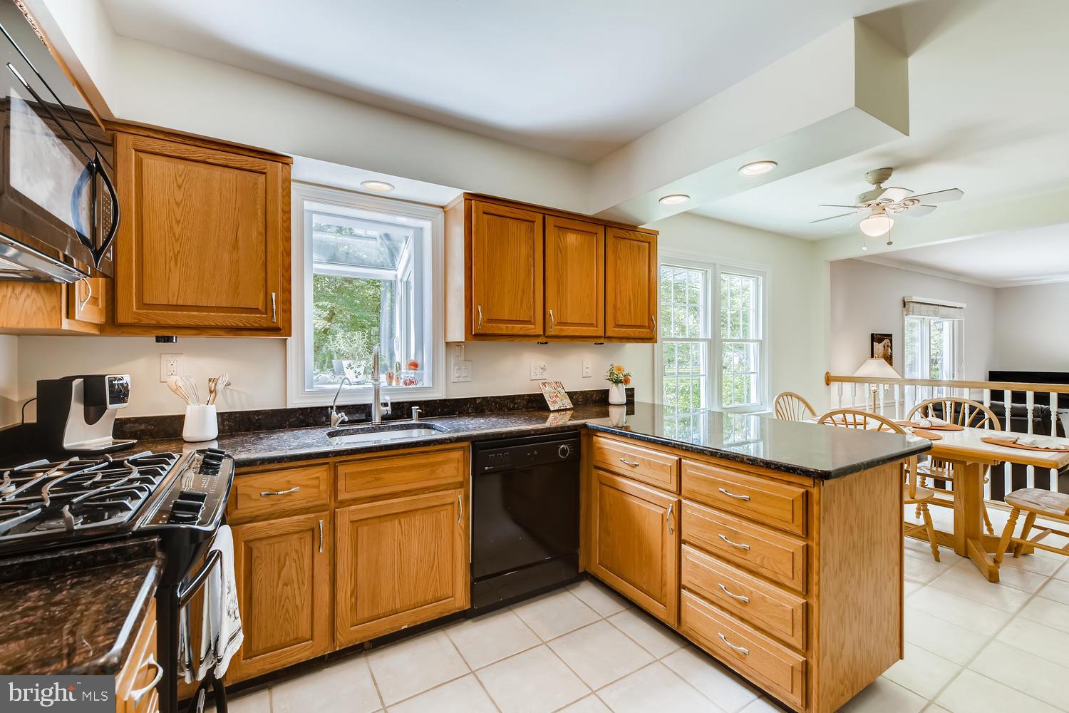 2427 Houcks Mill Road Monkton, MD 21111 - Photo 10 of 35 Updated kitchen with granite counters