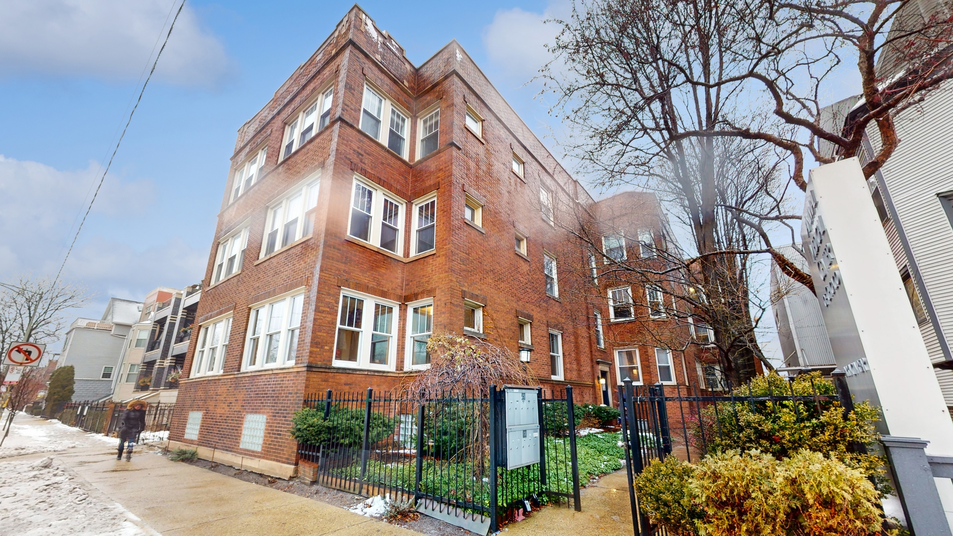 1620 West Diversey Parkway, Unit 3C, Chicago, IL 60614 | Compass