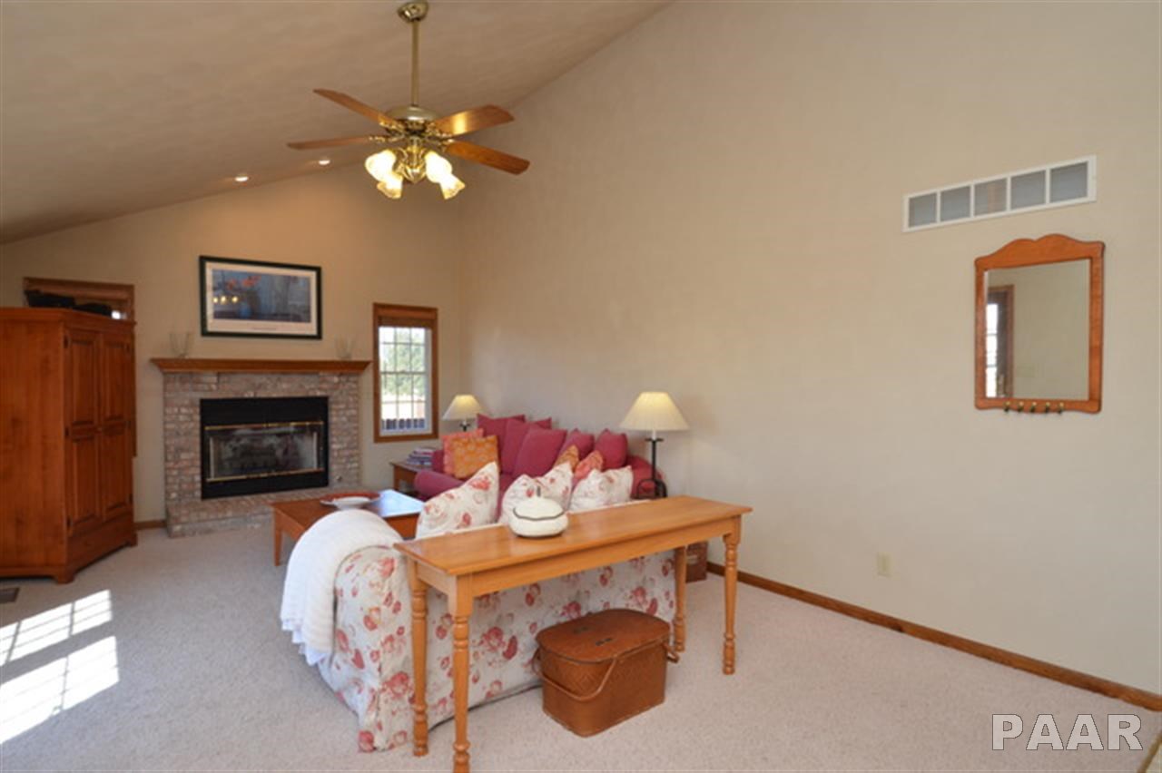 3018 West Singing Woods Road Dunlap, IL 61525 - Photo 11 of 34 Gallery Image 11