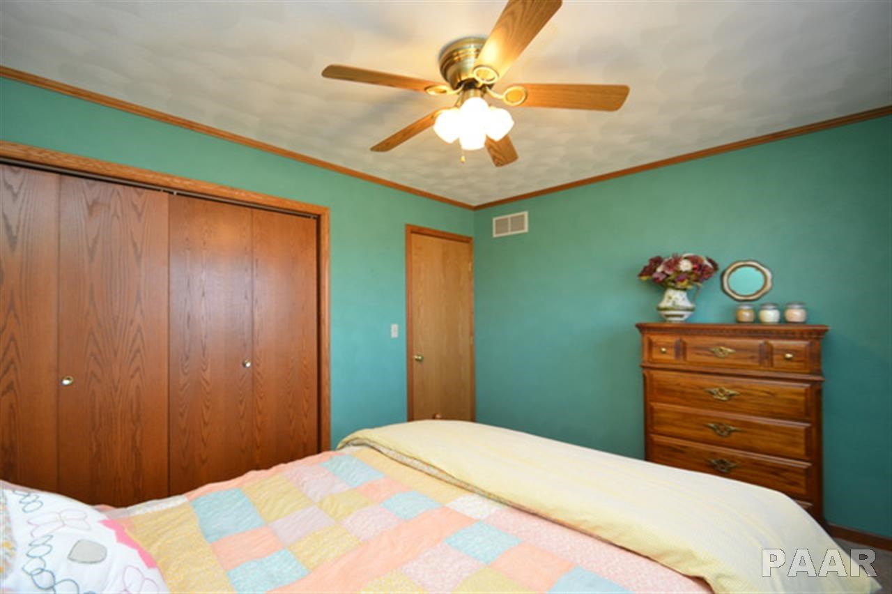 3018 West Singing Woods Road Dunlap, IL 61525 - Photo 30 of 34 Gallery Image 30