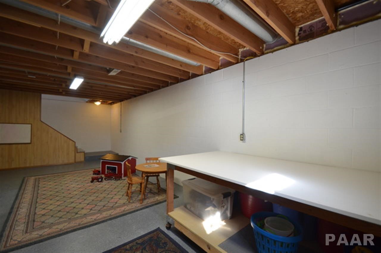 3018 West Singing Woods Road Dunlap, IL 61525 - Photo 32 of 34 Gallery Image 32