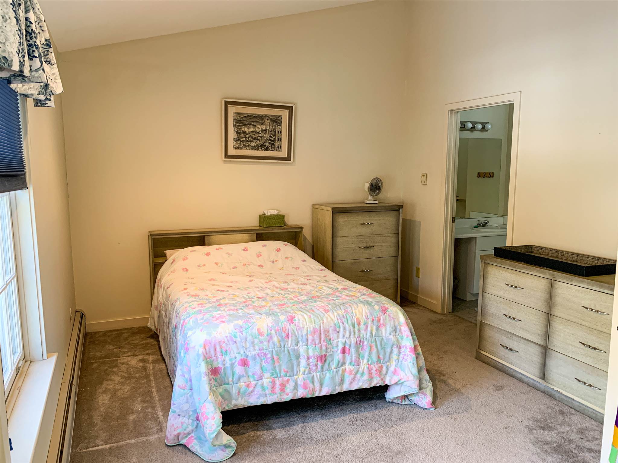 39 College Hl Road, Unit 39 Hanover, NH 03755 - Photo 8 of 12 Gallery Image 8