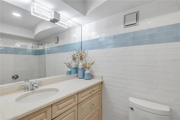 $650,000 | 5207 South Atlantic Avenue, Unit 426, New Smyrna Beach, FL 32169