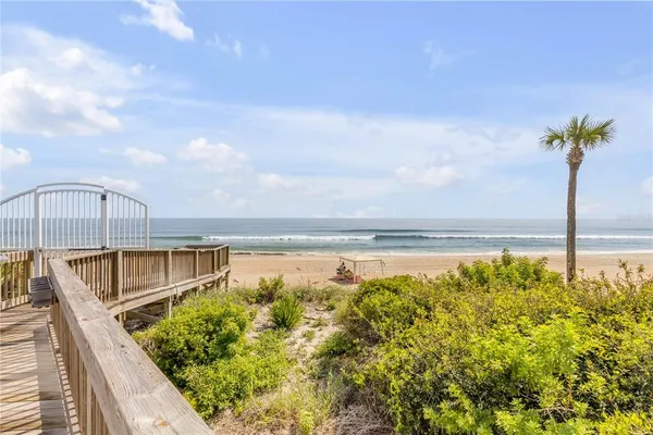 $650,000 | 5207 South Atlantic Avenue, Unit 426, New Smyrna Beach, FL 32169