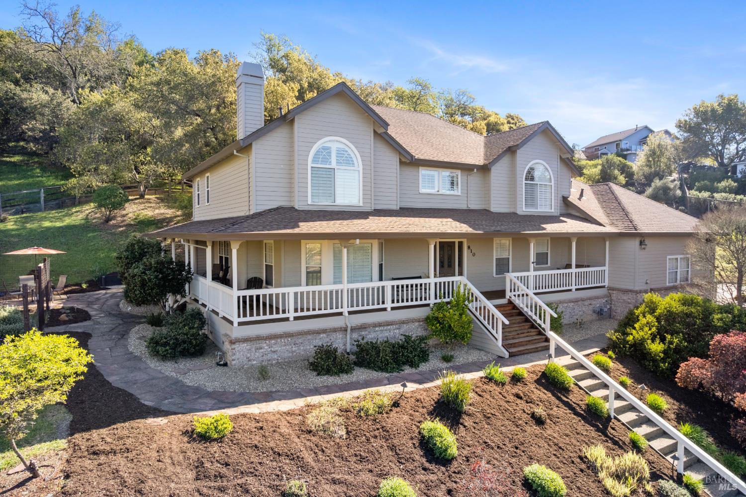 810 Revel Road Healdsburg, CA 95448 - Photo 3 of 50