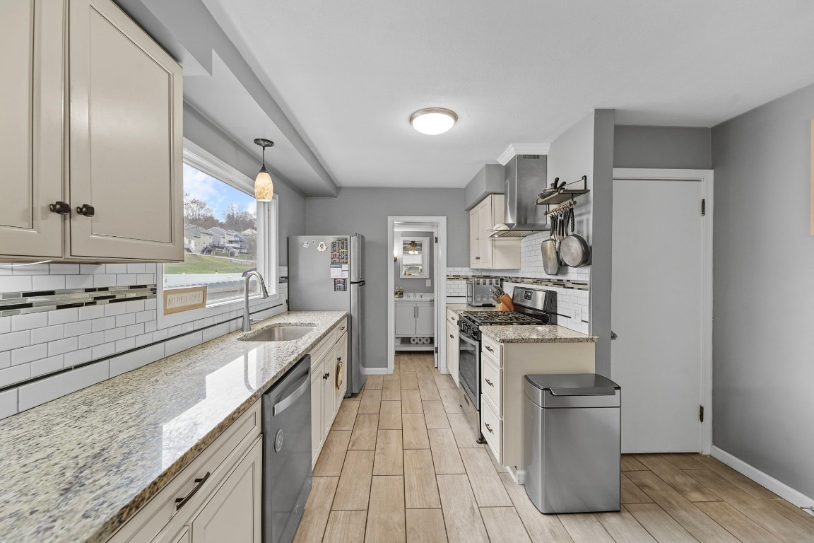 3603 Country Club Road Endwell, NY 13760 - Photo 12 of 35 Gallery Image 12