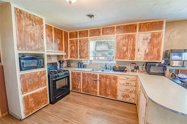 $269,000 | 844 North Us Highway, Breckenridge, TX 76424