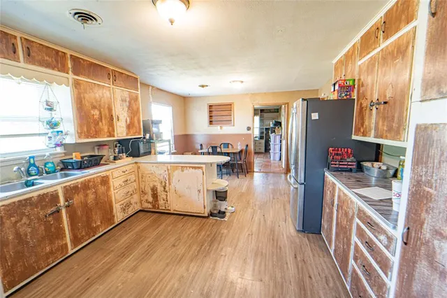 $269,000 | 844 North Us Highway, Breckenridge, TX 76424