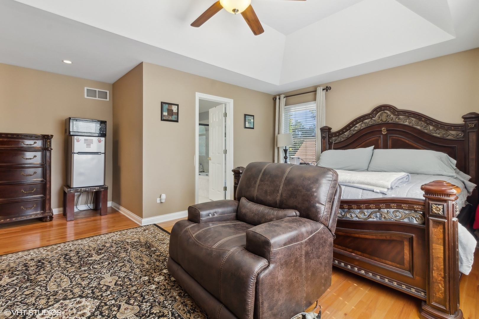 13765 Capista Drive Plainfield, IL 60544 - Photo 13 of 19 a living room with furniture and a rug