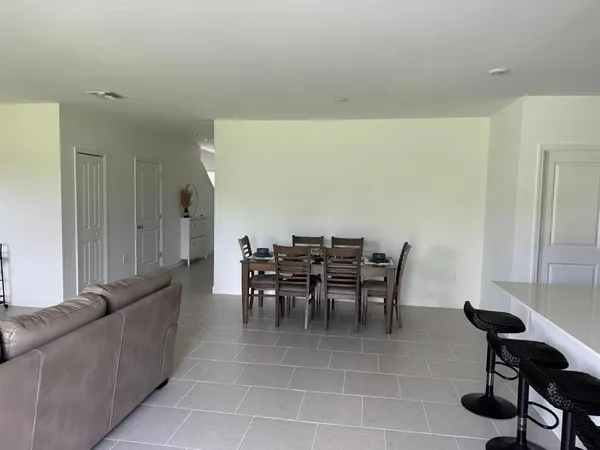 $3,100 | 7111 Weeping Pine Drive, Fort Myers, FL 33966