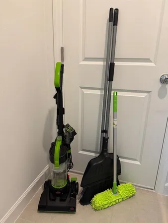 $3,100 | 7111 Weeping Pine Drive, Fort Myers, FL 33966