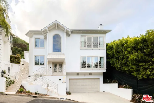 $5,800 | 9809 Beeson Drive, Unit C, Beverly Hills, CA 90210