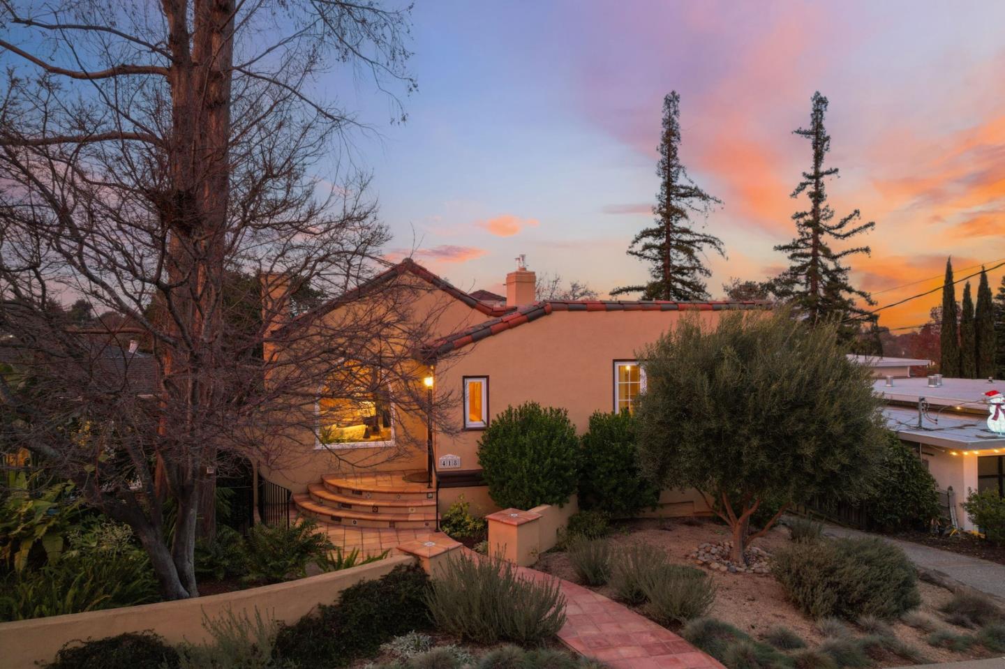 418 Ridge Road San Carlos, CA 94070 - Photo 4 of 64 a view of a city with large trees