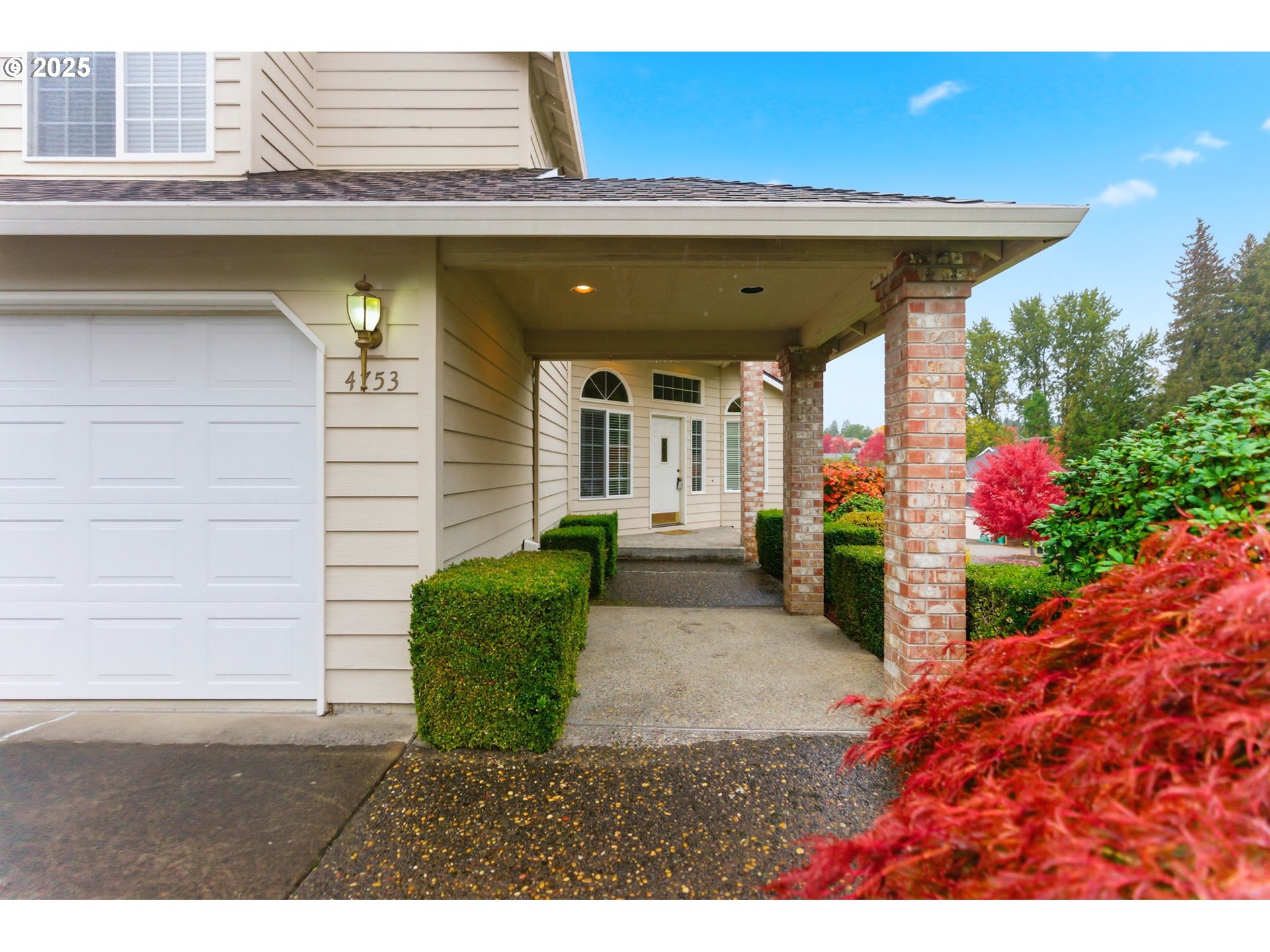 4753 Southeast 14th Street Gresham, OR 97080 - Photo 3 of 48 a view of a entryway door front of house