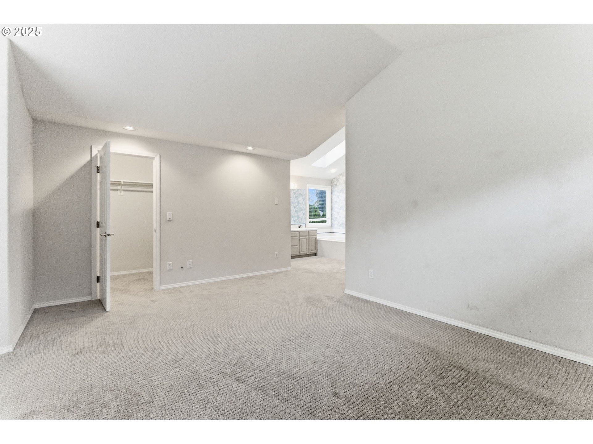 4753 Southeast 14th Street Gresham, OR 97080 - Photo 31 of 48