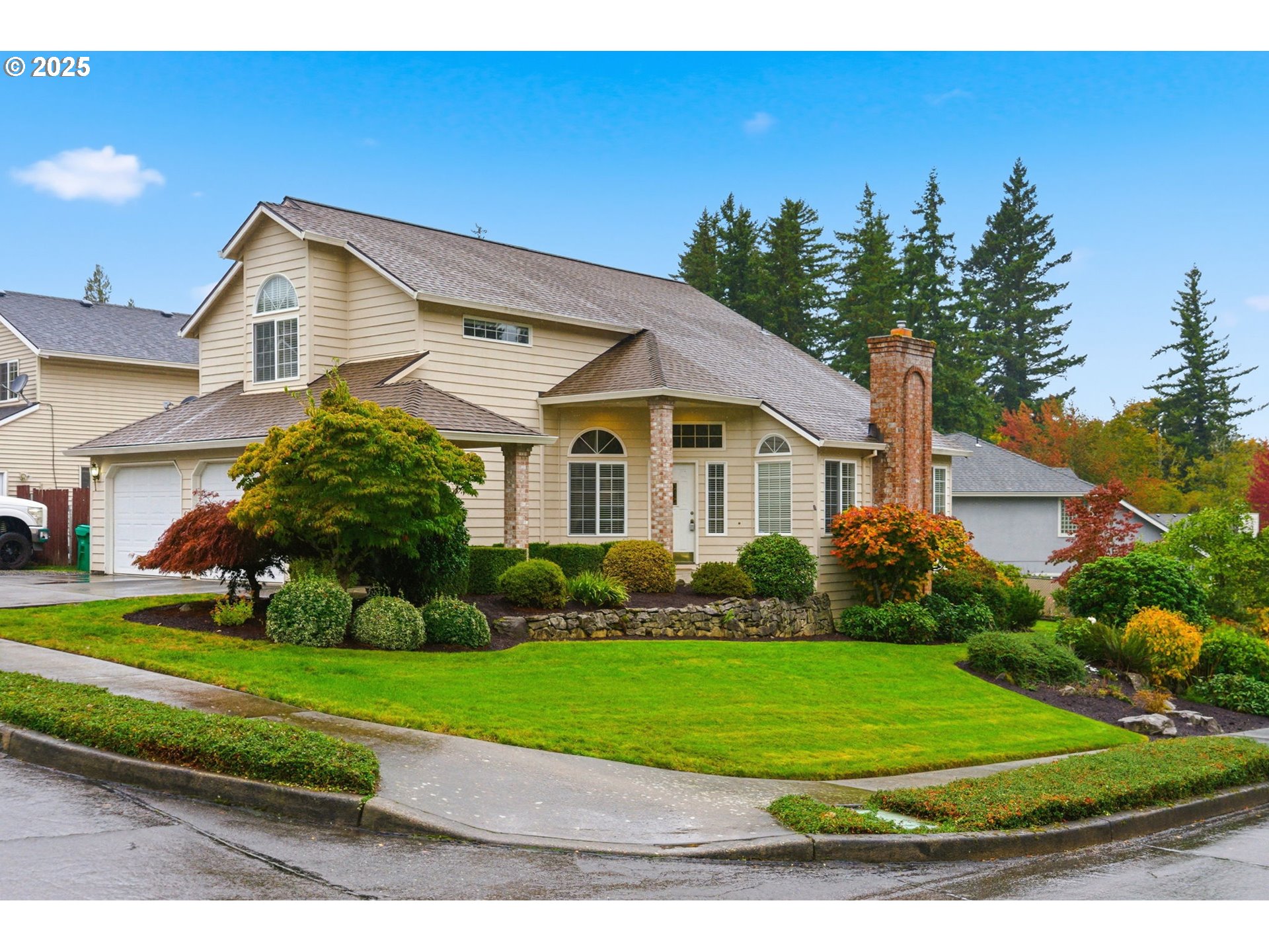 4753 Southeast 14th Street Gresham, OR 97080 - Photo 46 of 48 a front view of a house with a yard