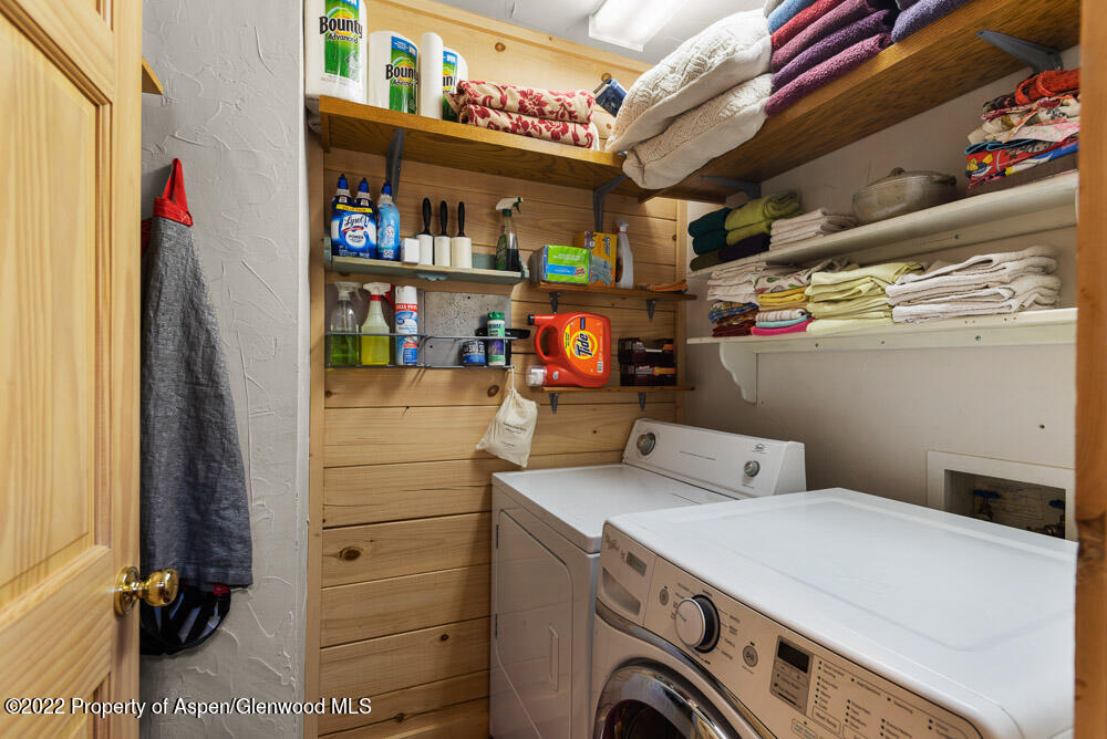 73 Juniper Court Marble, CO 81623 - Photo 28 of 47 a utility room with dryer and washer