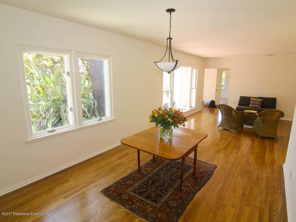 1425 Brixton Road Pasadena, CA 91105 - Photo 7 of 27 Dining & Living