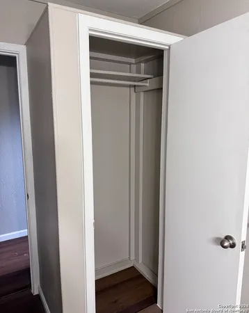 $699 | 7923 Donore Place, Unit 21, San Antonio, TX 78229