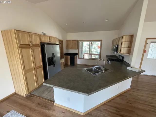 $435,000 | 16691 Oakridge Place, La Pine, OR 97739