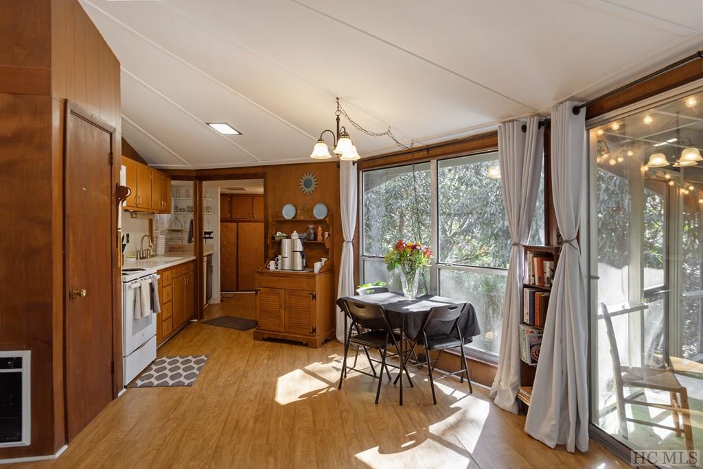 33 Decoy Ridge Cashiers, NC 28717 - Photo 10 of 23 Gallery Image 10