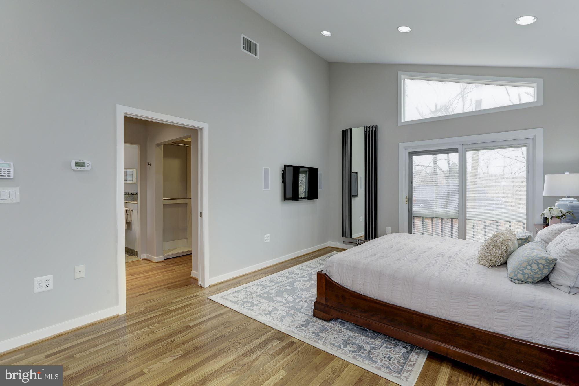 8707 Burning Tree Road Bethesda, MD 20817 - Photo 39 of 69 Master suite