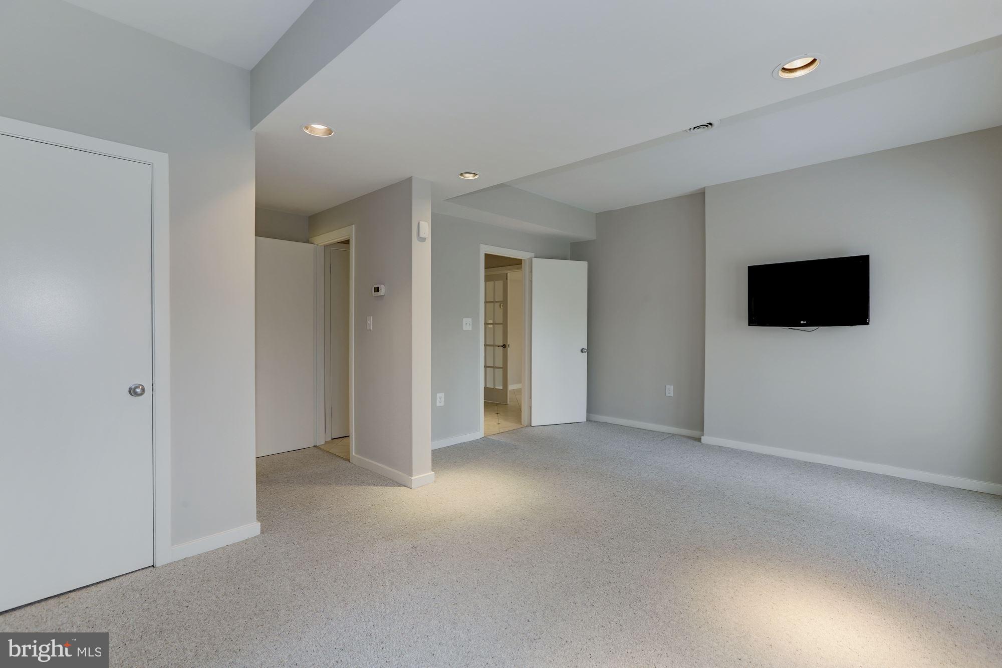 8707 Burning Tree Road Bethesda, MD 20817 - Photo 50 of 69 Lower level bedroom