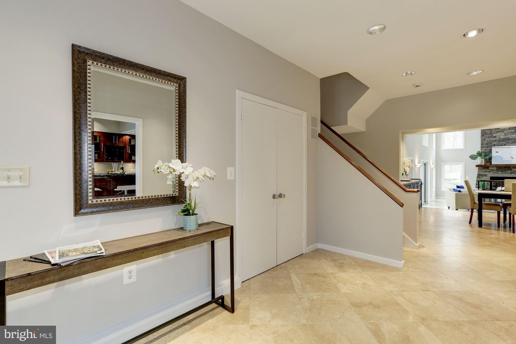 8707 Burning Tree Road Bethesda, MD 20817 - Photo 7 of 69 Elegant foyer