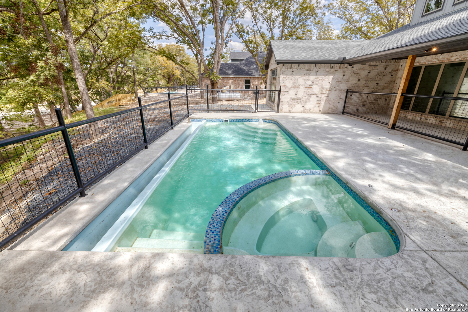 422 Red Wright Road Rio Frio, TX 78879 - Photo 8 of 79