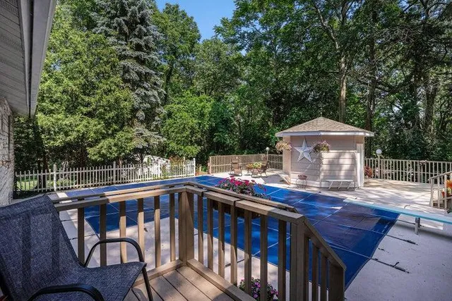 $559,000 | 17708 Oakwood Drive, Spring Lake, MI 49456