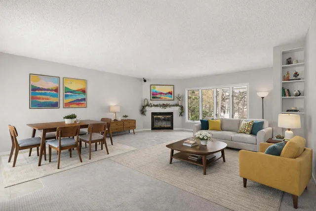 $559,000 | 17708 Oakwood Drive, Spring Lake, MI 49456