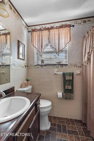 $425,000 | 333 Beal Woods Drive, Sevierville, TN 37862