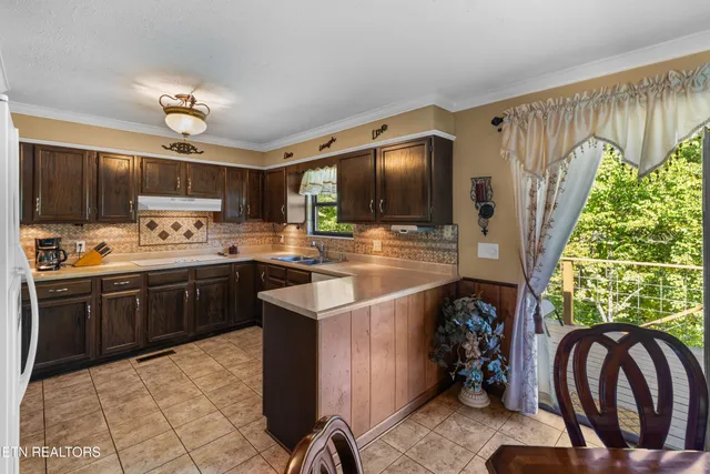 $425,000 | 333 Beal Woods Drive, Sevierville, TN 37862