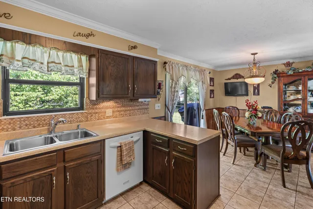 $425,000 | 333 Beal Woods Drive, Sevierville, TN 37862