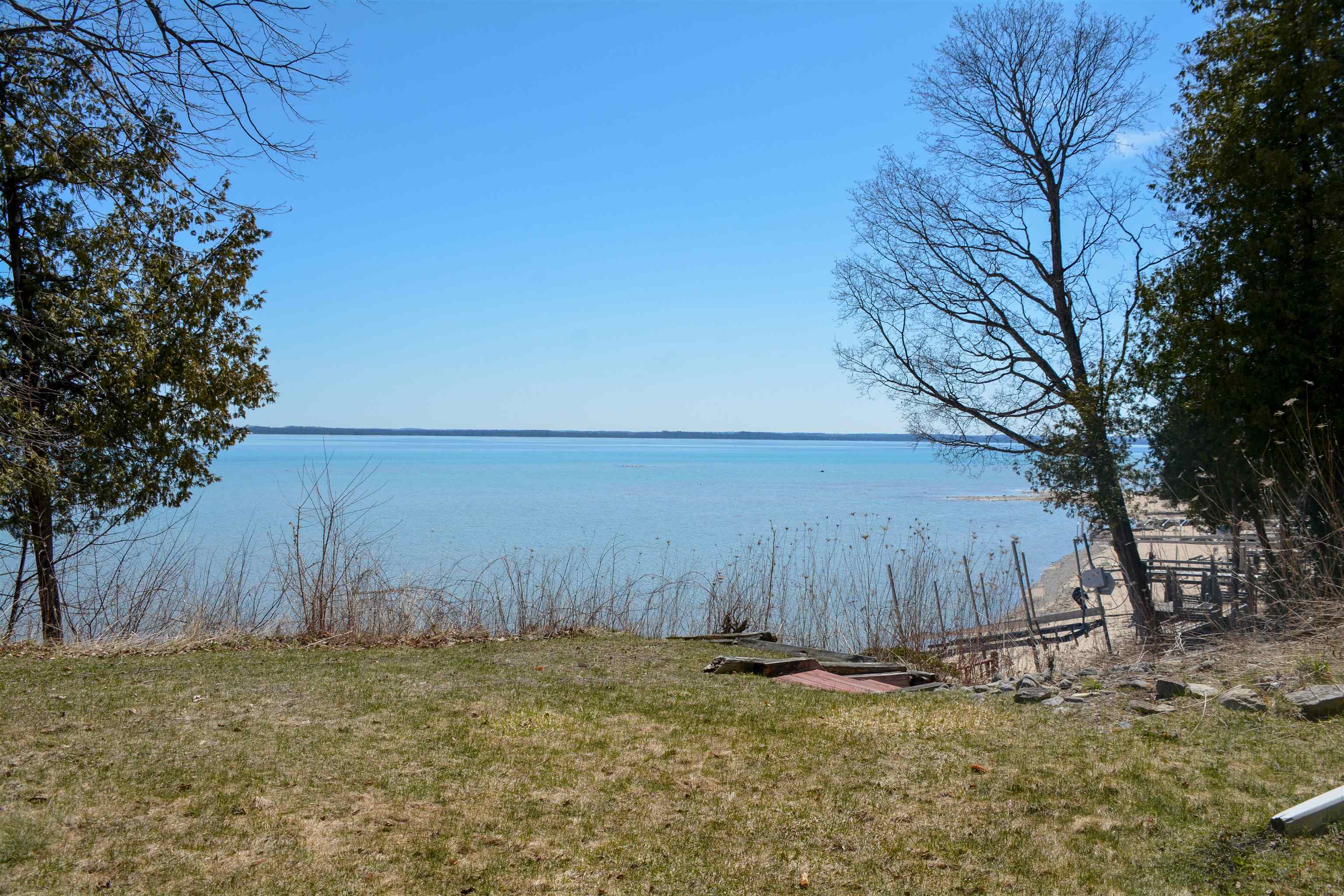 14088 Bluff Road Traverse City, MI 49686 - Photo 13 of 71